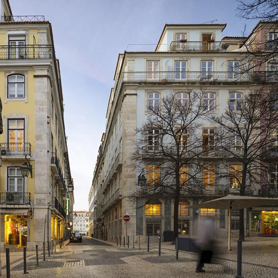 Quarto Com Varanda Na Rua Dos Douradores Lisbon Exterior photo